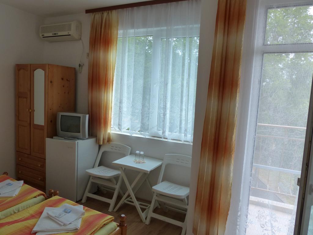 Sunhouse Rooms ツァレヴォ エクステリア 写真