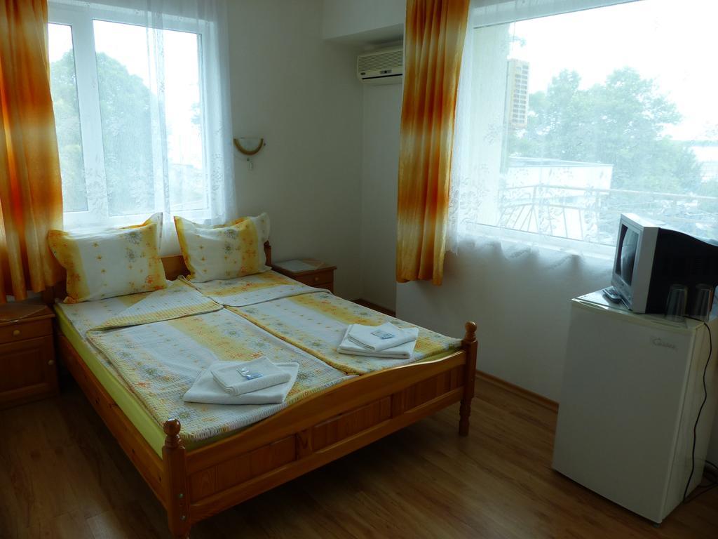 Sunhouse Rooms ツァレヴォ エクステリア 写真
