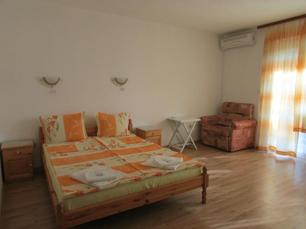 Sunhouse Rooms ツァレヴォ エクステリア 写真